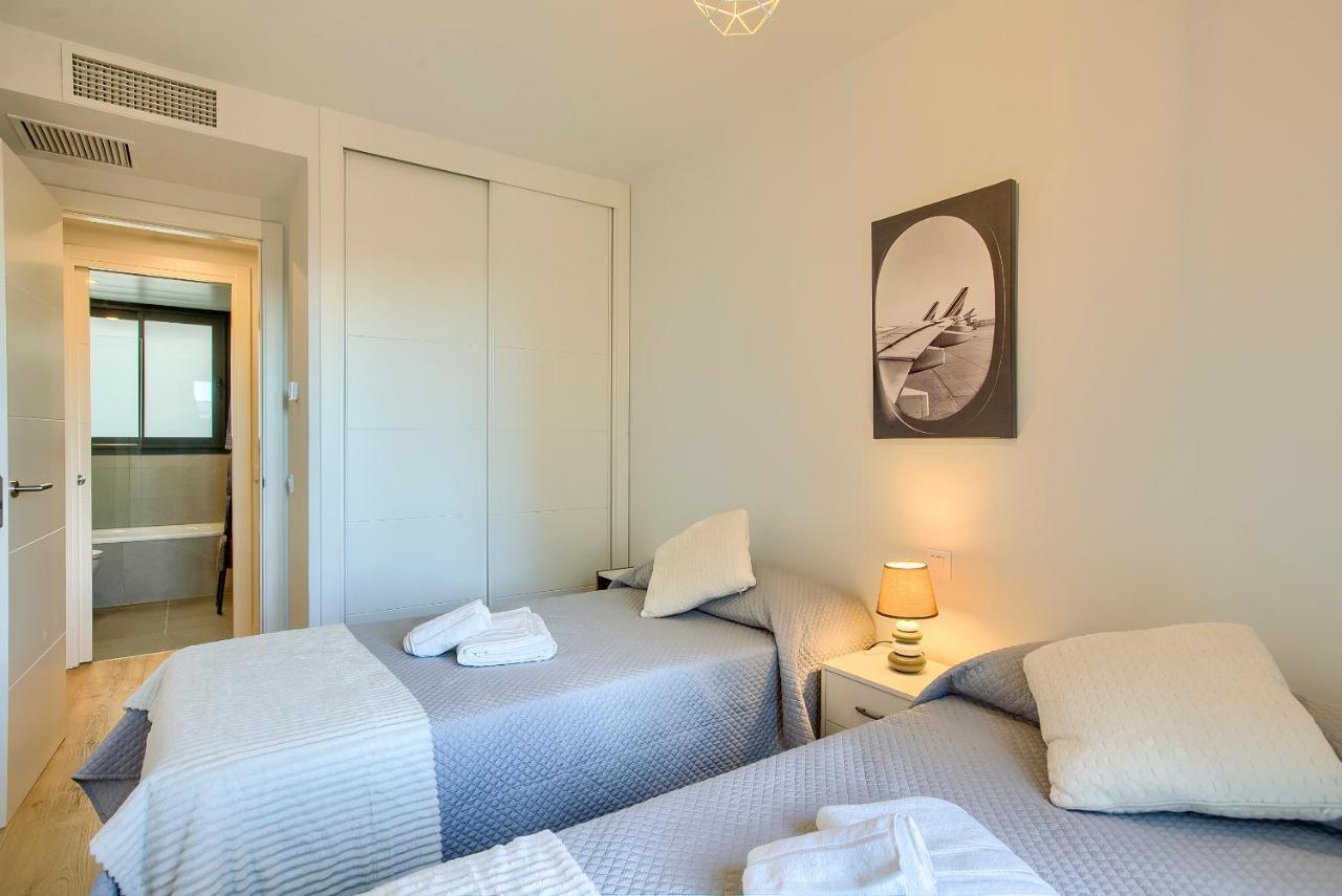 2B2B Deluxe Apartment - Jardines De Cuatro Caminos - Business District - Santiago Bernabeu Madrid Exterior foto